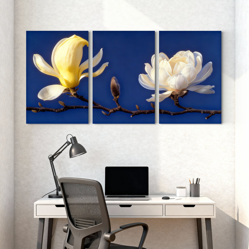 Magnolia fleur de magnolia sur fond bleu, ensemble de 3 impressions sur toile, H 24 po x l 48 po