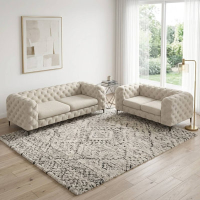 Willa 2-Piece Tufted Polyester / Velvet Living Room Set with Chesterfield Loveseat & Sofa