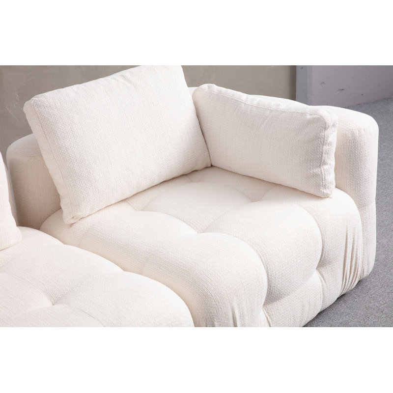 Élégant canapé 2 places en tissu blanc de 118,1 po x 47,2 po x 25,6 po | Structure en bois de hêtre et en carton, revêtement 100% polyester | Coussin de dossier en mousse et plumes gris doux, coussins inclus | Parfait pour les salons modernes et les petits espaces