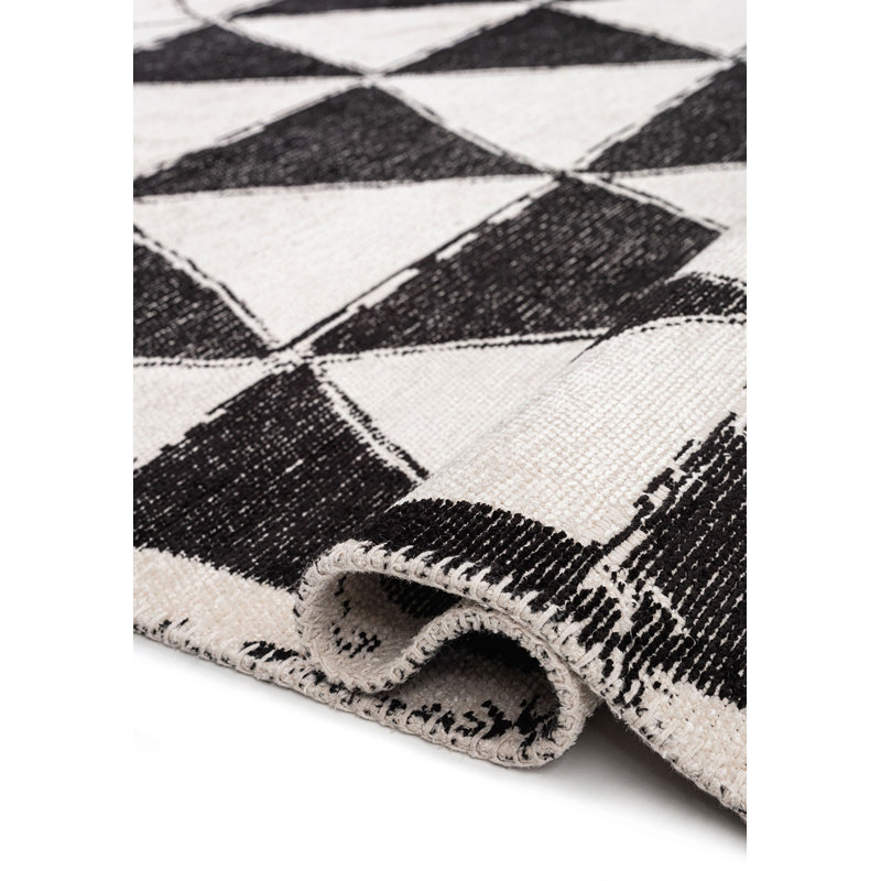 Adebisi Geometric Hand Loom Indoor / Outdoor Area Rug, Rectangle 200 x 300cm