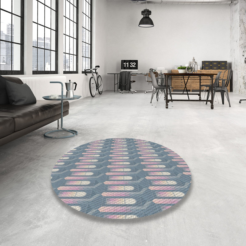 Indoor Rug, Round 3'