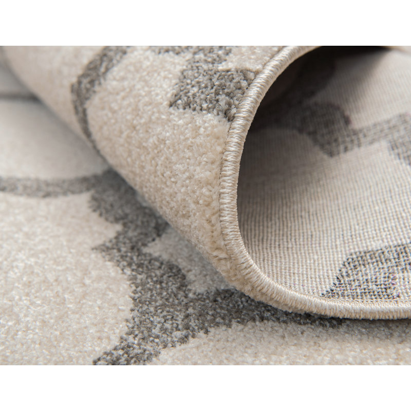 Molly Geometric Indoor Rug, Round 6'1"