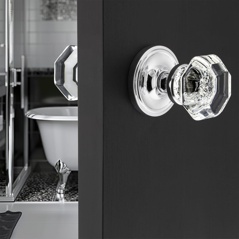 Classic Rosette with Waldorf Door Knob, Bright Chrome, 2-3/4”