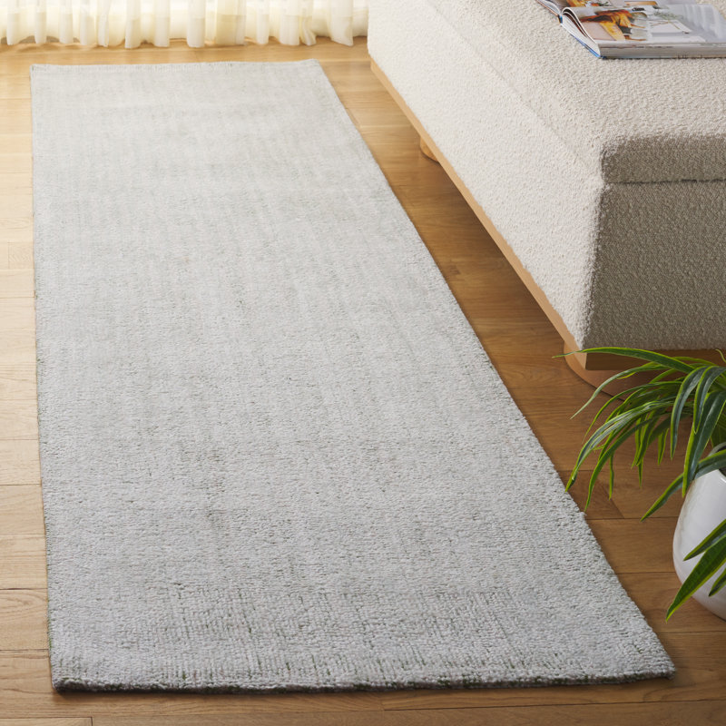 Tapis vert / ivoire en coton / polyester touffeté à la main Alniyat 901, Tapis de couloir 2 pi 3 po x 8 pi