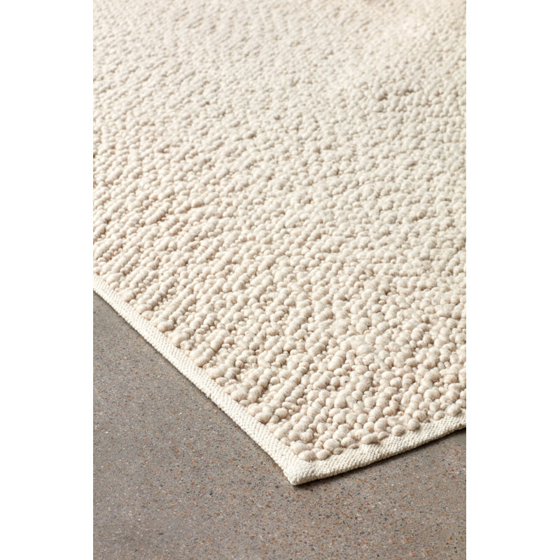 Gravel Area Rug in Ivory, Rectangle 6' x 8'