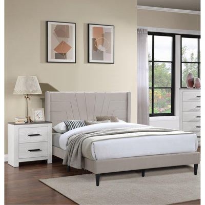 Lit plateforme contemporain, grand lit avec tête de lit brune, tapissier