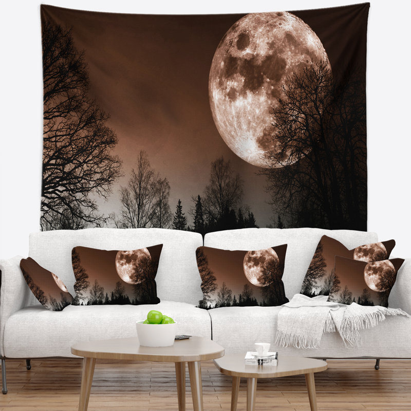 Tapisserie «Landscape Moon Rise over Dark Trees», H 50 po x l 60 po