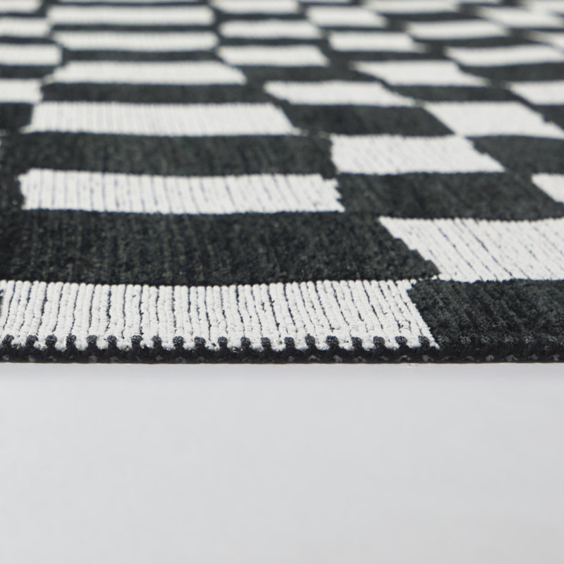 Tapis noir à carreaux abstrait Kieffer, Rectangle 7 pi 10,5 po x 10 pi 0,1 po