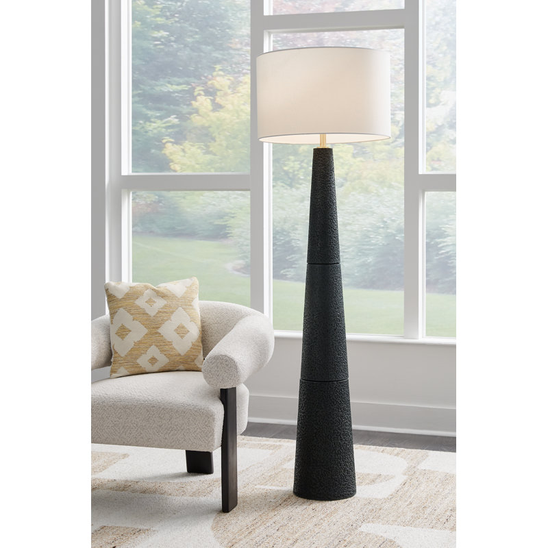 Lampe sur pied Caylan