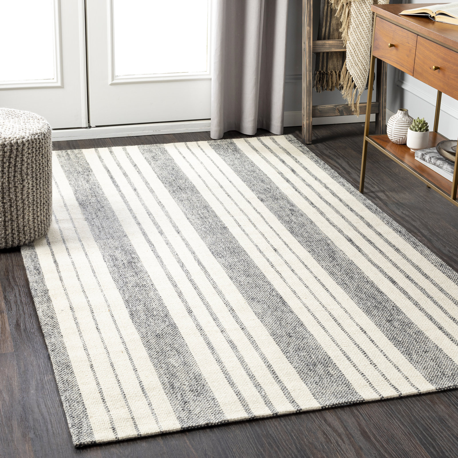 Louisa Handmade Rug, Rectangle 5' x 7'6"