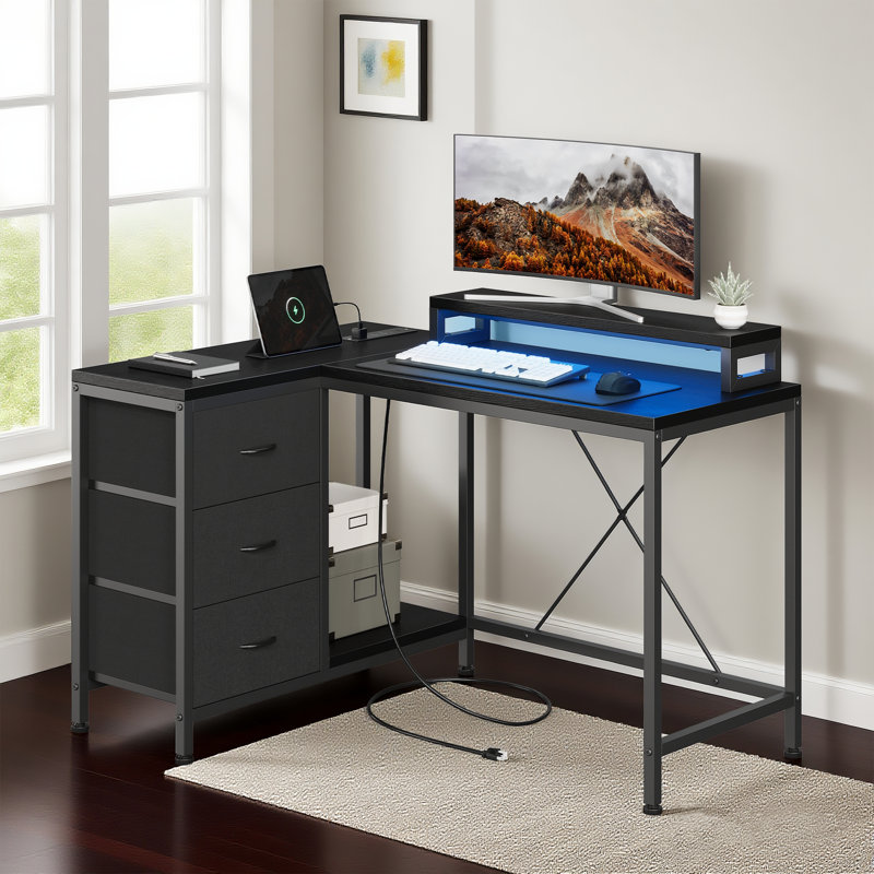 Bureau d'ordinateur en L 47 pouces avec prises de courant et lumières à DEL, 3 tiroirs, Noir