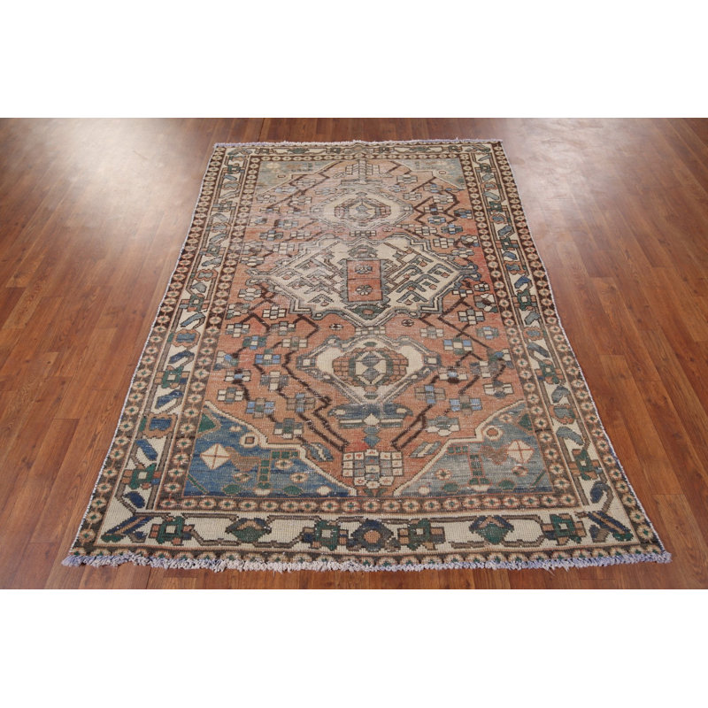 Distressed Wool   Rug 5x6
