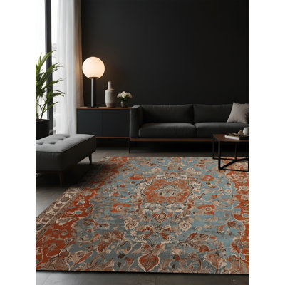 Tapis gris soyeux et moelleux