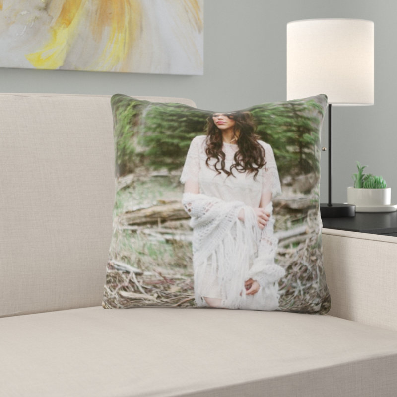 Coussin Girl