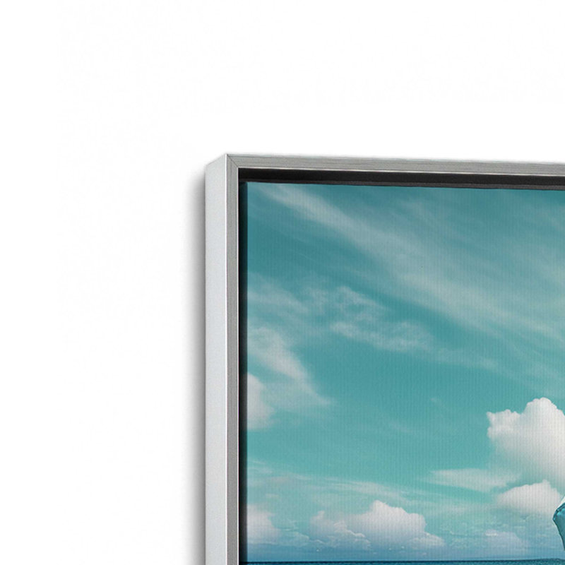 Avante, 24.75" H x 36.75" W, Polished Chrome
