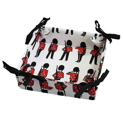 Ebern Designs Wingman Bread Basket