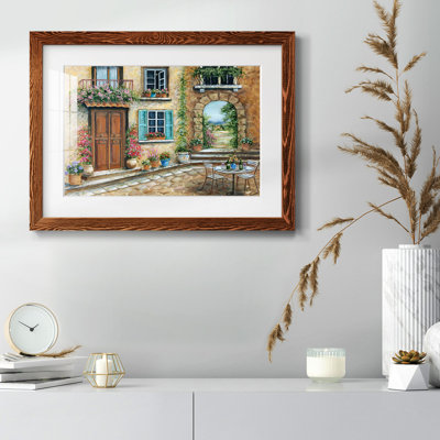 " Tuscan Courtyard "