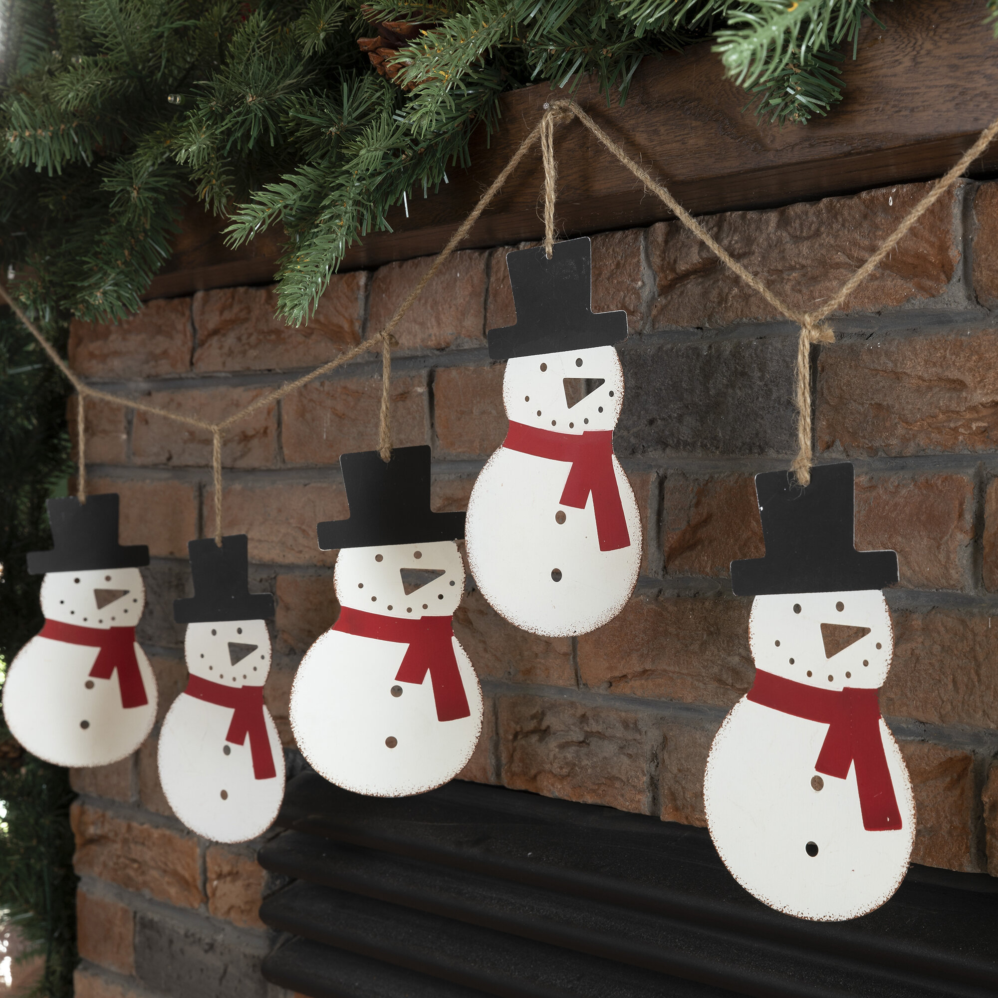 Snowman paper best sale garland