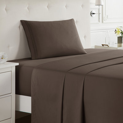 Double Brushed Hotel Luxury Sheet Set with Extra Soft Sheets & Pillowcases
