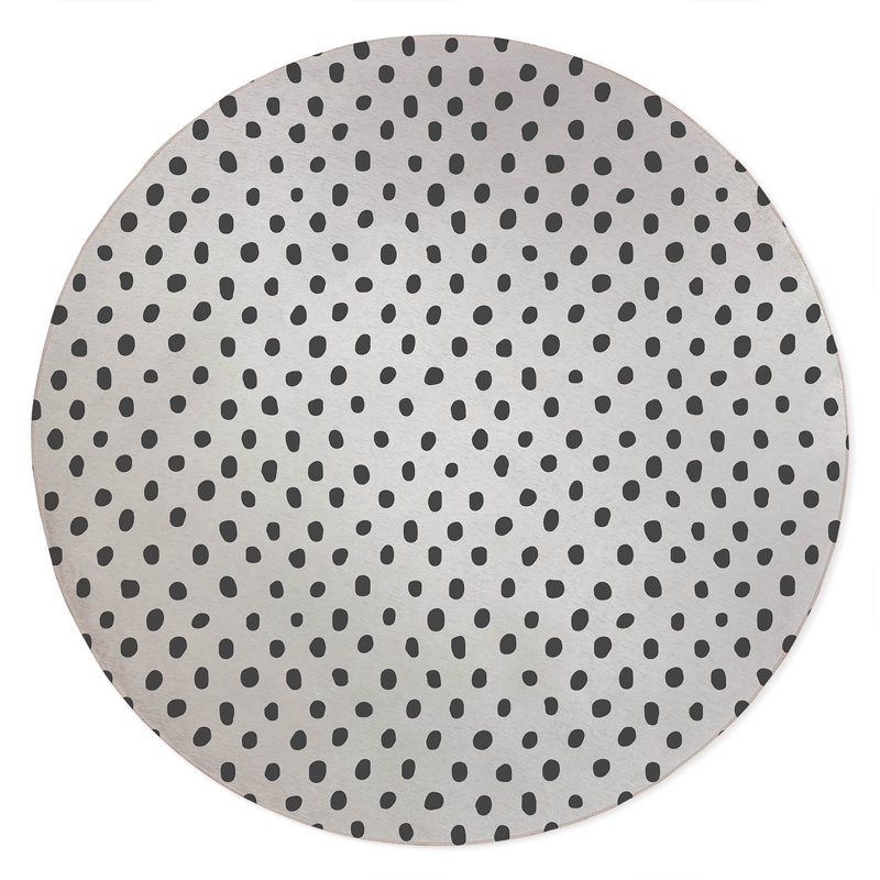 Dot Lyfe Non-Slip Outdoor Rug, Round 5'