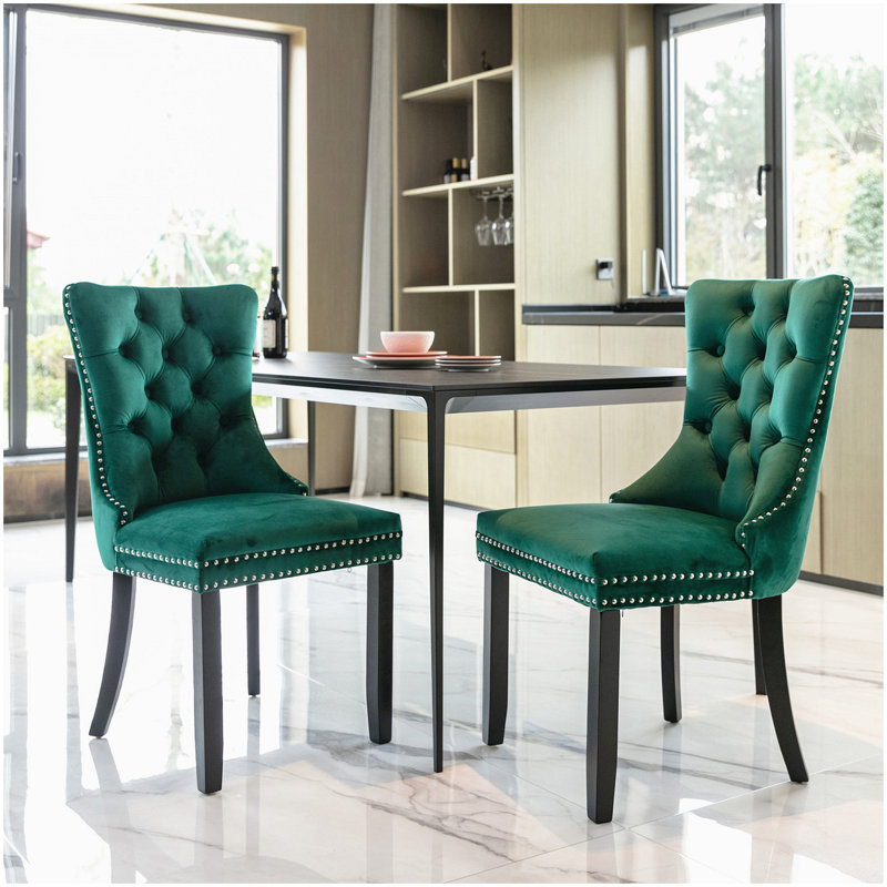 Chaise d'appoint en velours capitonné Exilasse