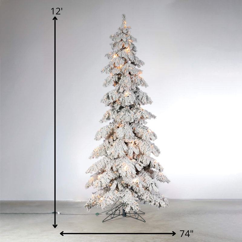 Arbre de Noël artificiel illuminé enneigé 12 pi, vert et blanc