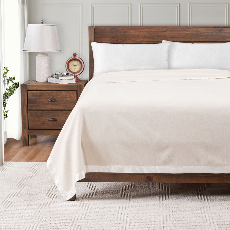 Jackaroo  Lightweight & Hypoallergenic Merino Wool Blanket, Cream, Throw