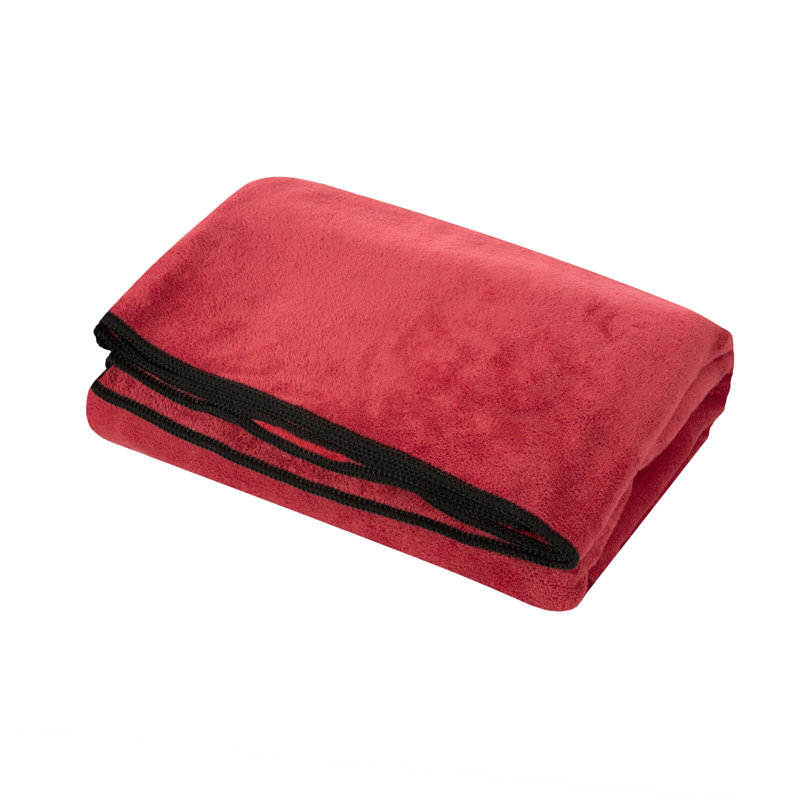 Knylah Lightweight Jacquard Bath Sheet, Red