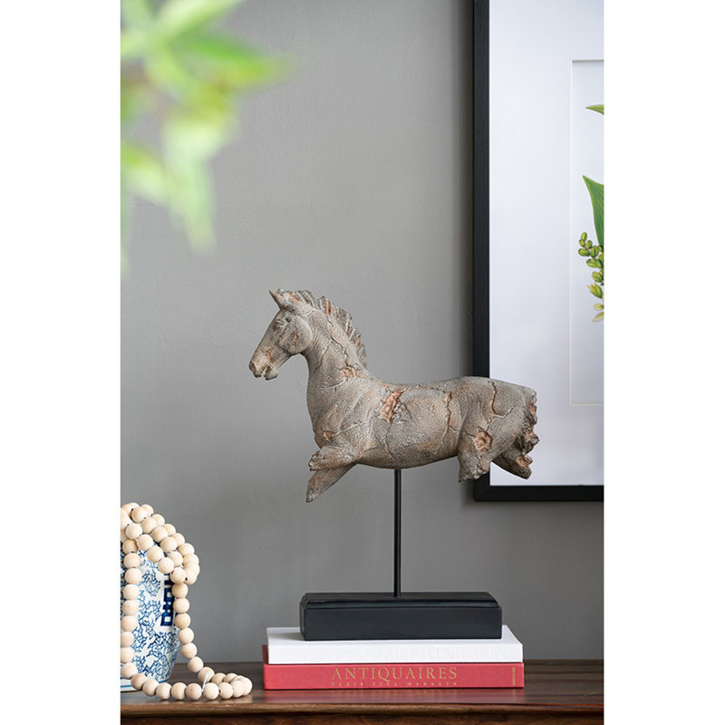 Statue de cheval antique sur pied 14 x 4,5 x 17 po