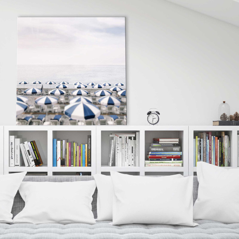 «Seaside 7» par Carina Okula - photographie, Toile tendue, H 24 po x l 24 po x P 1,5 po
