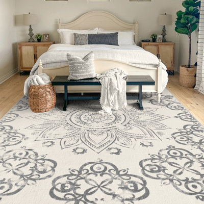 Washable Rugs 5X7, Mandala Sunburst Soft Distressed Non-Slip Stain-Resistant Berber Area Rug Carpet For Living Room, Bedroom, Dining Room, Christmas Xmas Gift