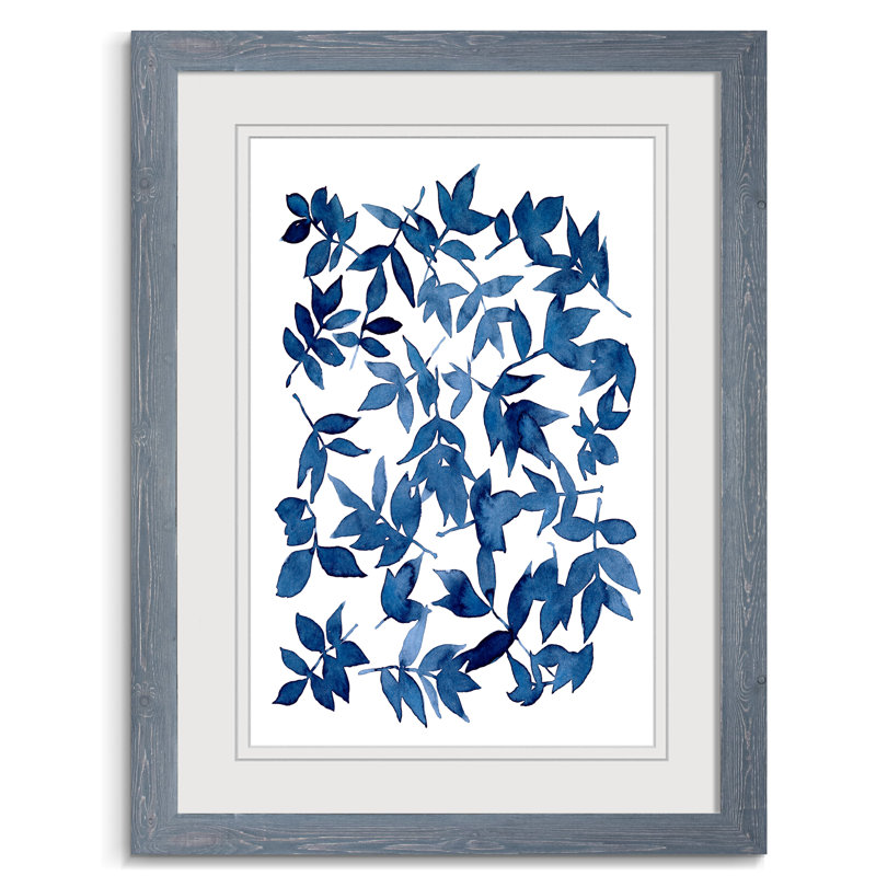 Indigo Fallen Leaves I - Peinture encadrée sur papier, H 44 po x l 32 po x P 1,25 po, Cadre ébène