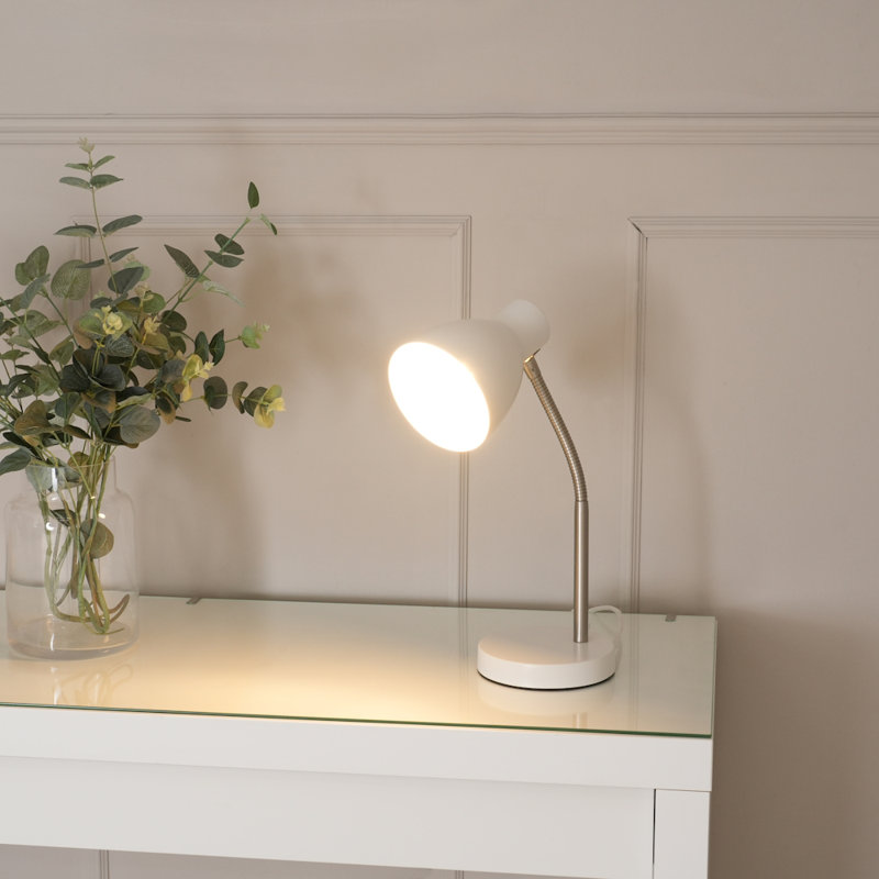 Rhyda Metal Table Lamp, White, Yes
