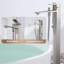 Robinet de baignoire autoportant à poignée simple avec inverseur-108935655