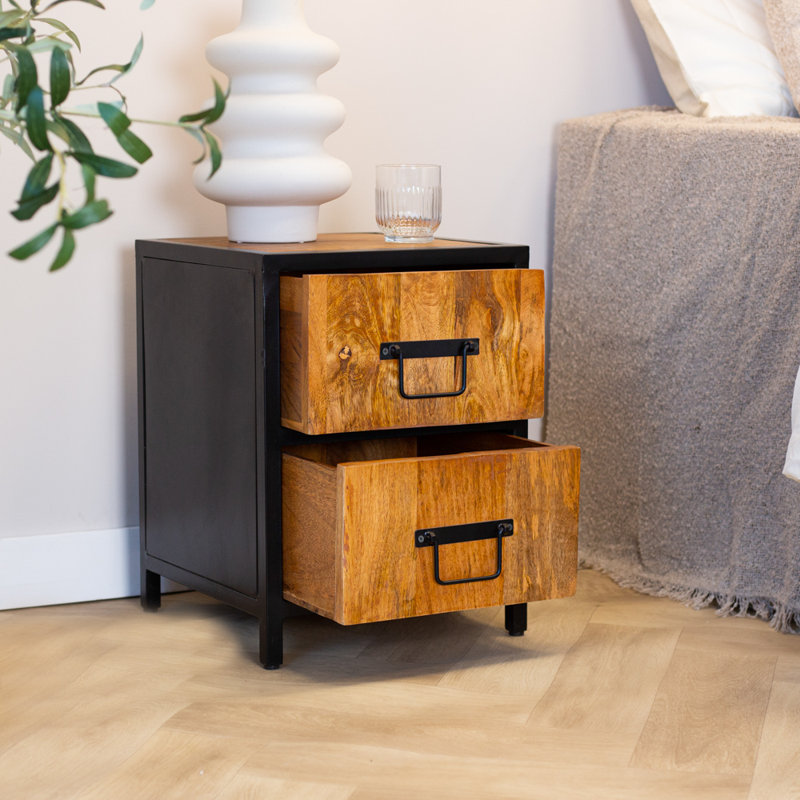 Musa 35cm W Steel Bedside Table