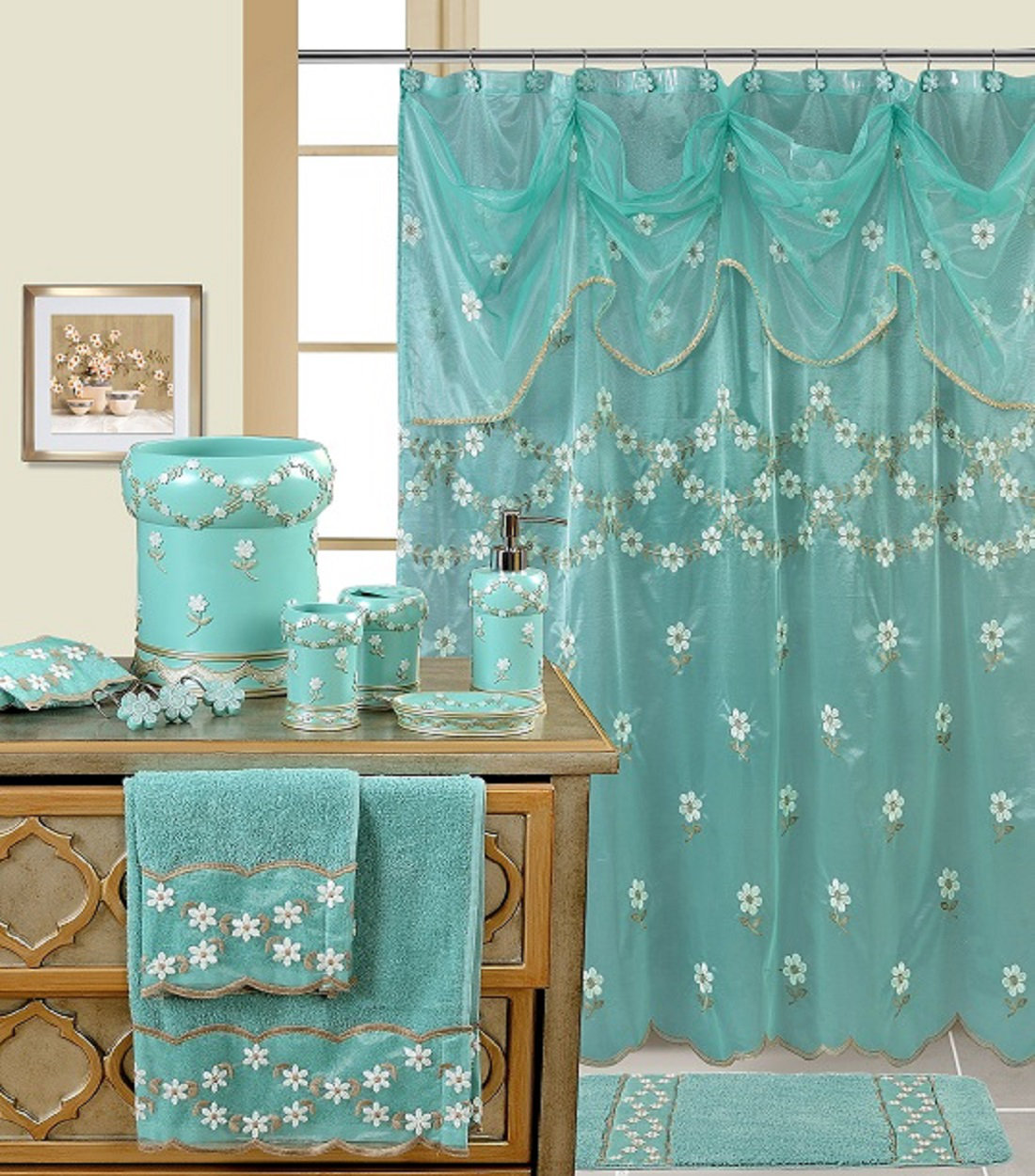 Daniels Bath Decorative Single Shower Curtain Blue