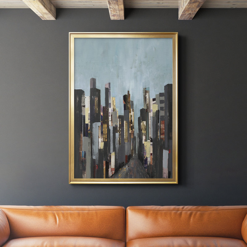 «City Beat», reproduction encadrée de qualité supérieure - prête à être accrochée, H 30,5 po x l 22,5 po x P 1 po, Or