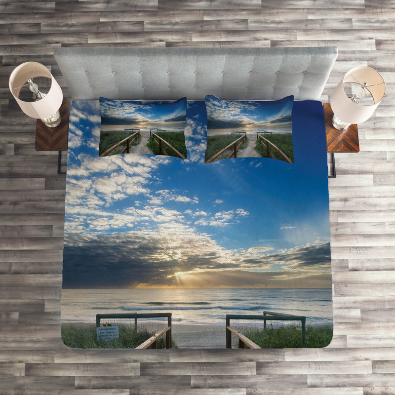 Island Coastal Coverlet, King Bedspread + 2 Shams