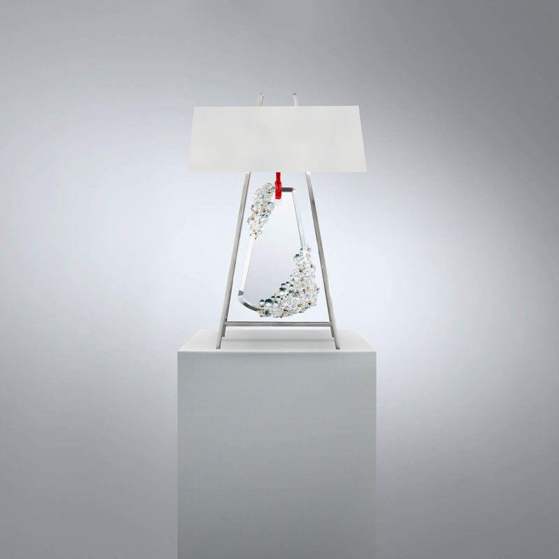 Flora Metal Table Lamp, Red