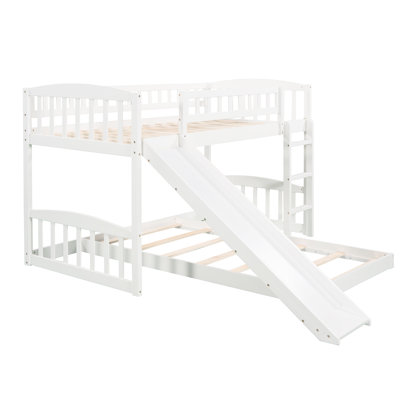 Lit simple superposé au-dessus en blanc, équipé d'une glissade et réversible, structure en pin massif, peu encombrant pour les chambres à coucher à la maison, caractéristiques de style gris, 18 lattes de support, construction latérale blanche réglable