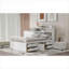 Lit plateforme avec rangement en bois massif blanc classique et petite tête de lit pour petite chambre de style moderne