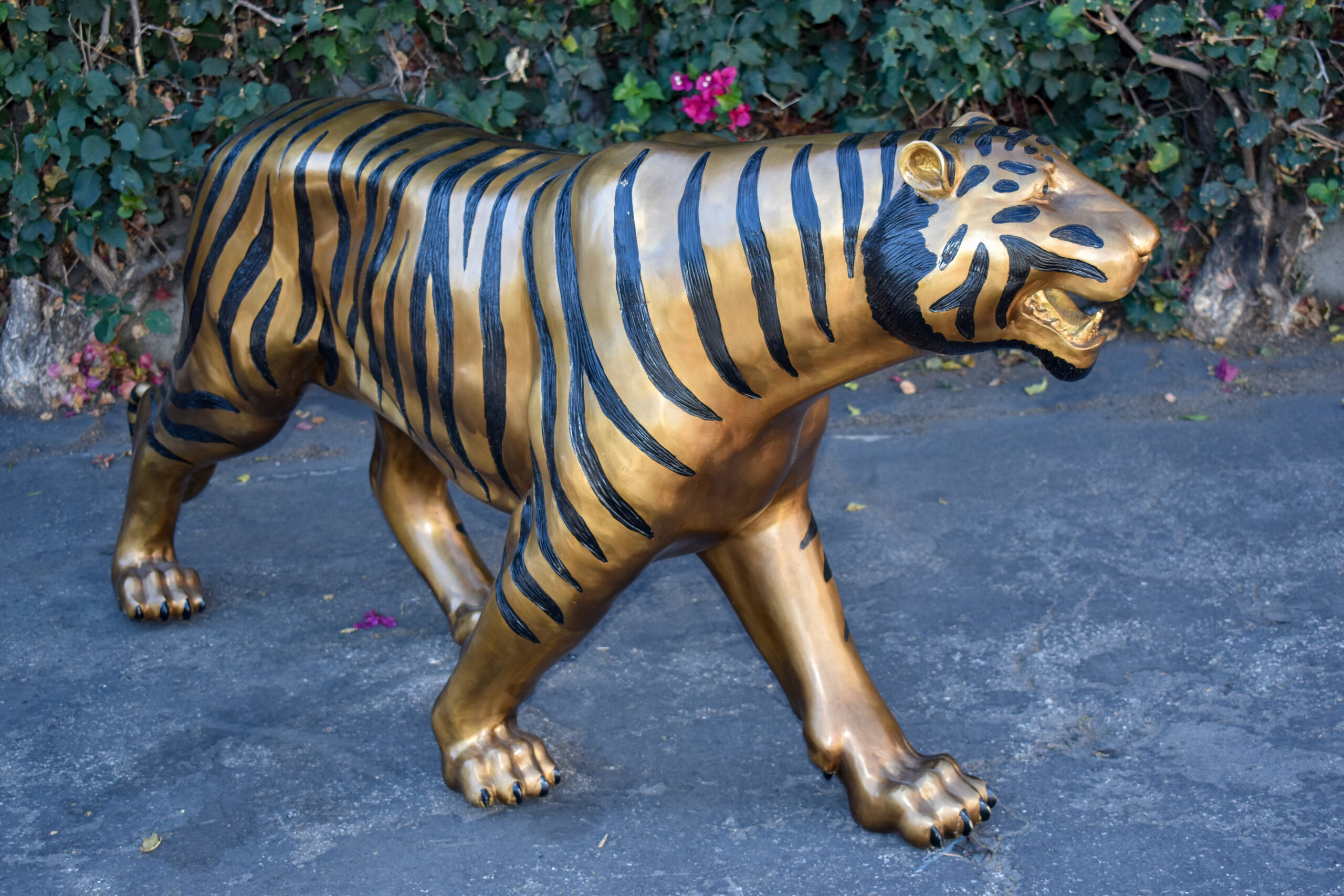 Bengal Tiger Statue