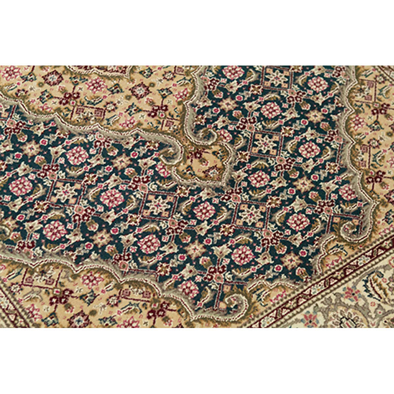 Tapis vert et ivoire noué à la main de haute qualité