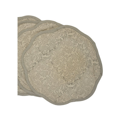 Ensemble de napperons festonnés raffinés 15 "Fabividine - Vishvjaal