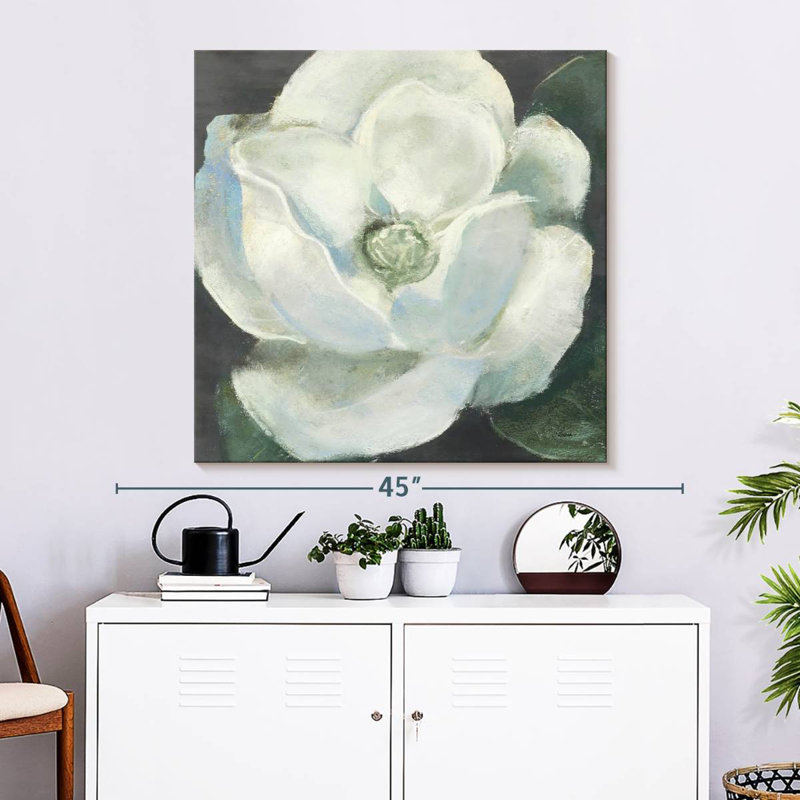 Harnek Magnolia I Sage, 33" H x 33" W