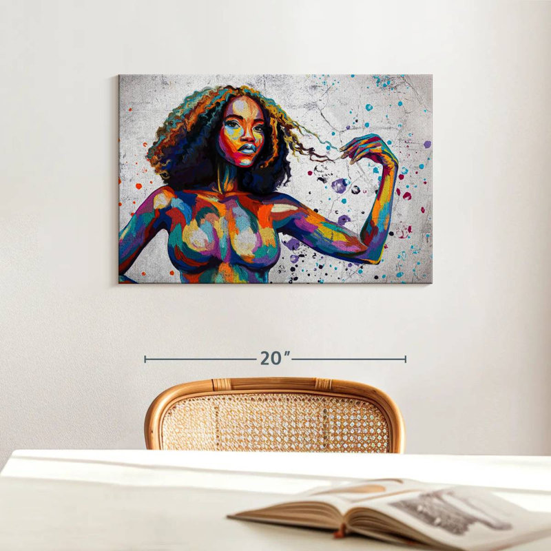Leisha Curvy African Beauty, H 16 po x l 24 po