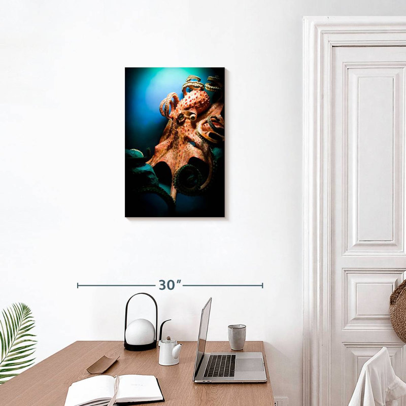 Brampt Powerful Octopus, 24" H x 16" W