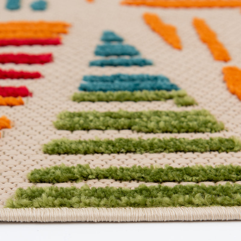 Anagabriel Geometric Indoor / Outdoor Rug, Rectangle 2'2" x 3'