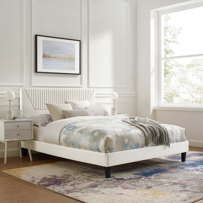 Lit plateforme en velours Yasmine Channel, Blanc, Simple
