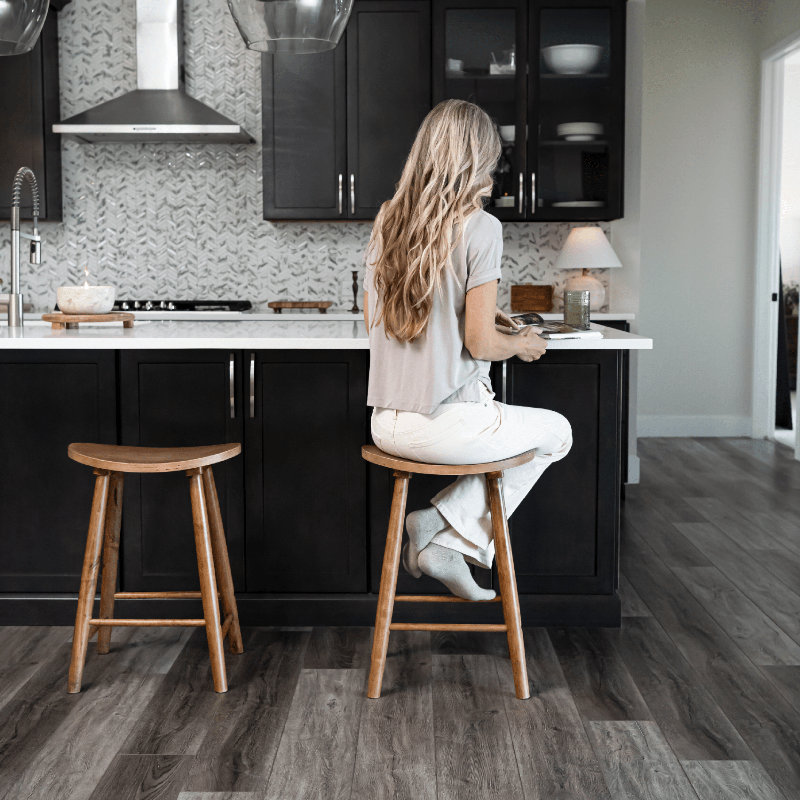 Maven Lane Luna Backless Wooden Kitchen Stool, Single, Counter Stool (26" Seat Height), Rustic Natural